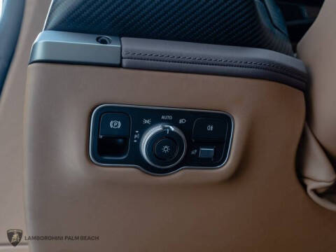 2025 Aston Martin Vanquish