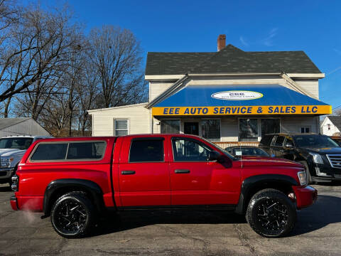 2009 Dodge Dakota for sale at EEE AUTO SERVICES AND SALES LLC - CINCINNATI in Cincinnati OH