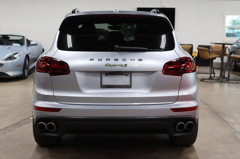 2017 Porsche Cayenne S E-Hybrid Platinum Edition