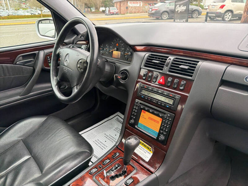 2000 Mercedes-Benz E-Class E 320 4MATIC