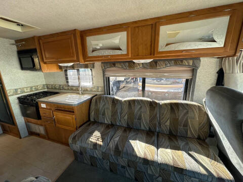 2004 Fleetwood RV FIESTA 31H