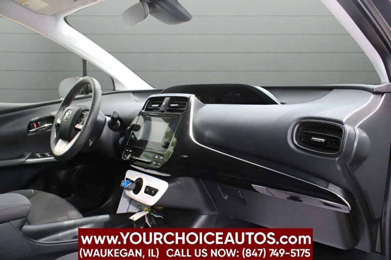 2017 Toyota Prius Two