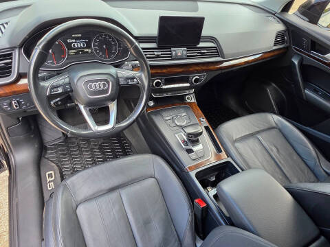 2018 Audi Q5 2.0T quattro Premium
