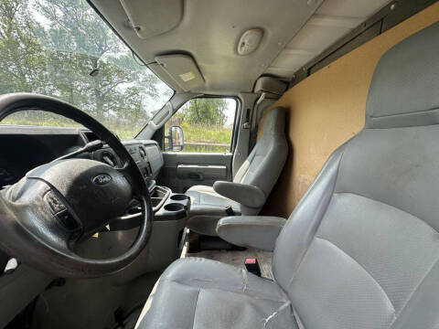 2012 Ford E-Series E-350 SD