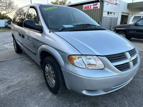 2005 Dodge Grand Caravan for sale at IMAX AUTO SALES in Tampa FL