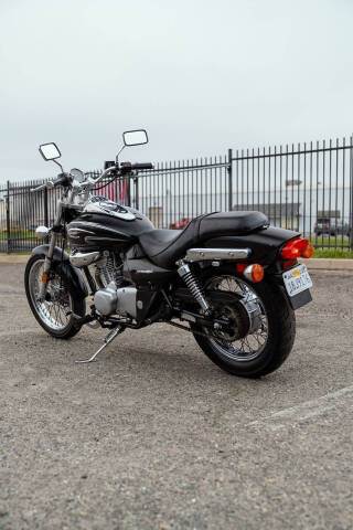 2005 Kawasaki Eliminator 125