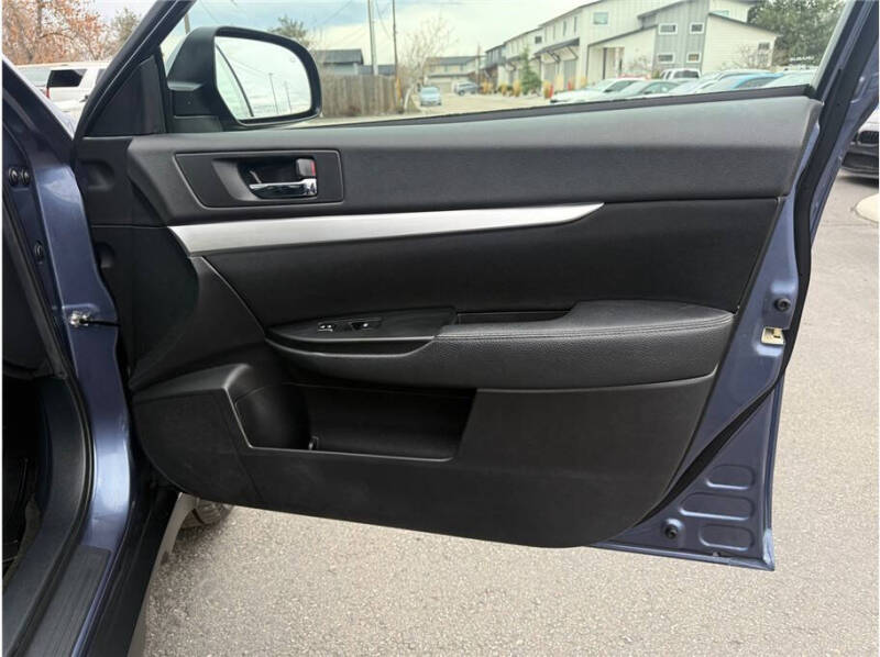 2014 Subaru Outback 2.5i Premium