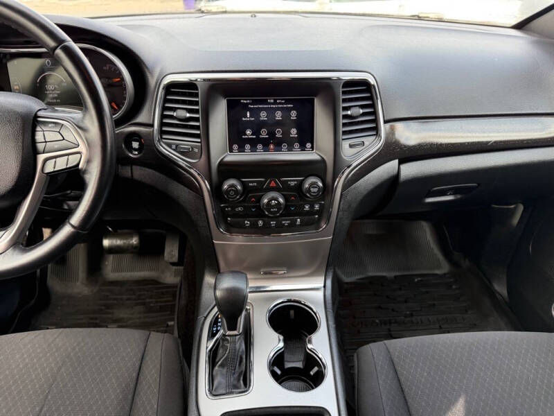 2018 Jeep Grand Cherokee Laredo