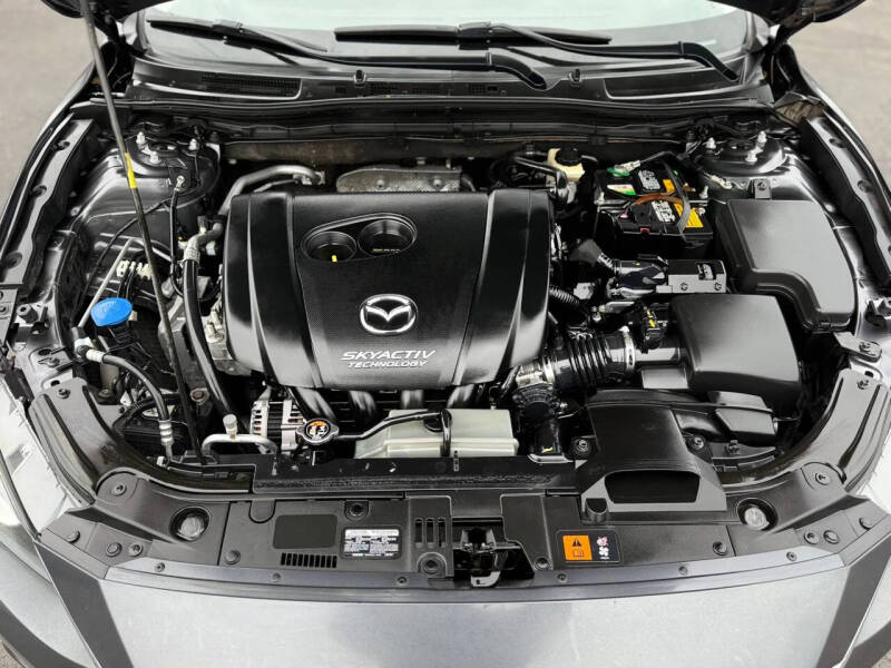 2016 Mazda MAZDA3 i Sport