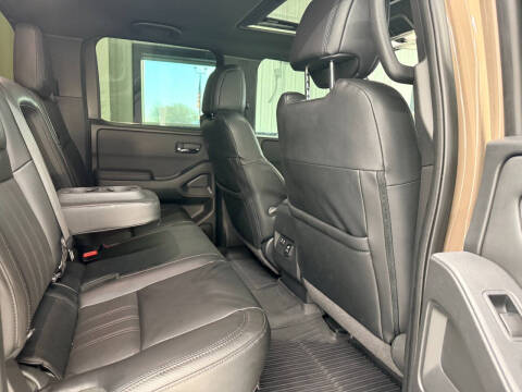 2022 Nissan Frontier S