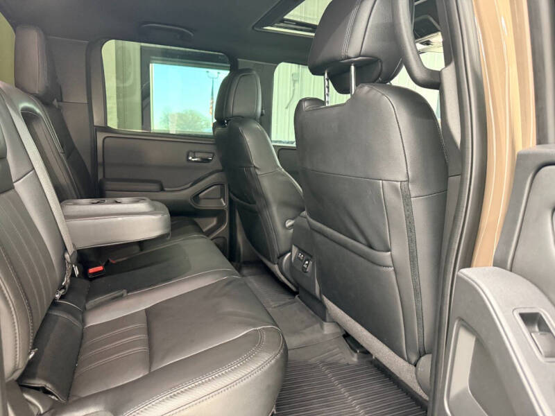 2022 Nissan Frontier S