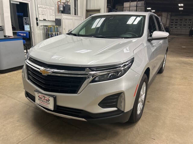 Used 2022 Chevrolet Equinox LT with VIN 3GNAXUEV8NL207152 for sale in Paynesville, Minnesota