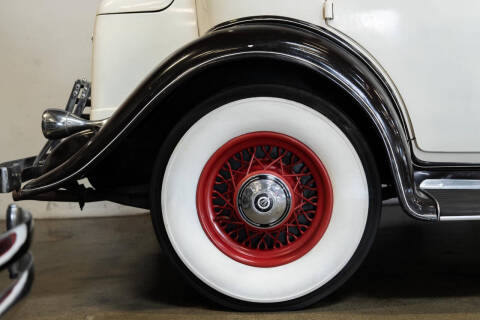 1932 Cadillac Series 370B