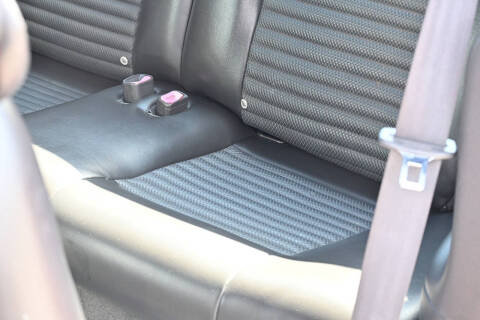 2004 Ford Mustang Mach 1 Premium