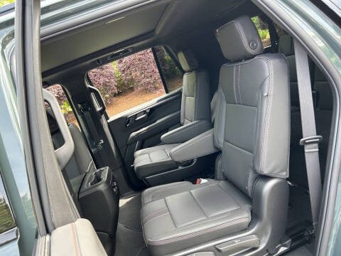 2025 Chevrolet Tahoe RST