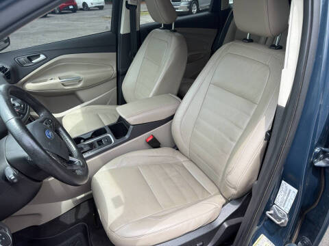 2019 Ford Escape Titanium