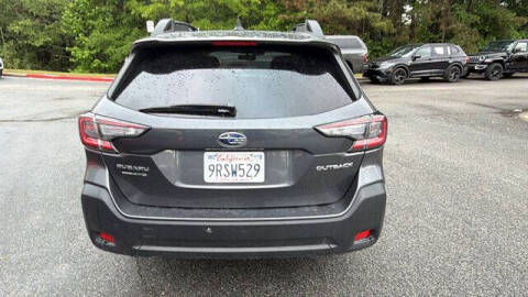 2025 Subaru Outback Premium