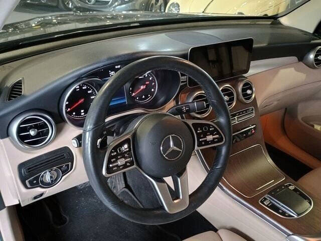 2020 Mercedes-Benz GLC 9