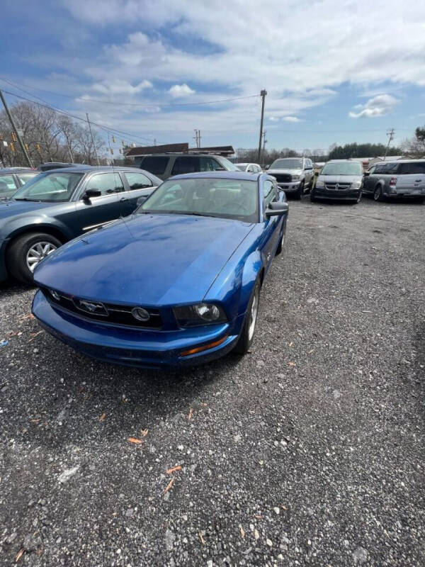 2006 Ford Mustang V6 Standard