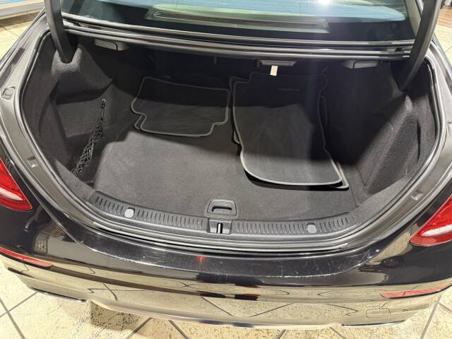 2019 Mercedes-Benz E-Class E 300