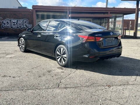 2019 Nissan Altima 2.5 SR