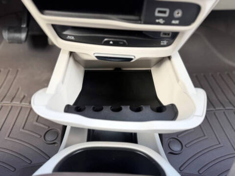 2019 Chrysler Pacifica Touring L Plus