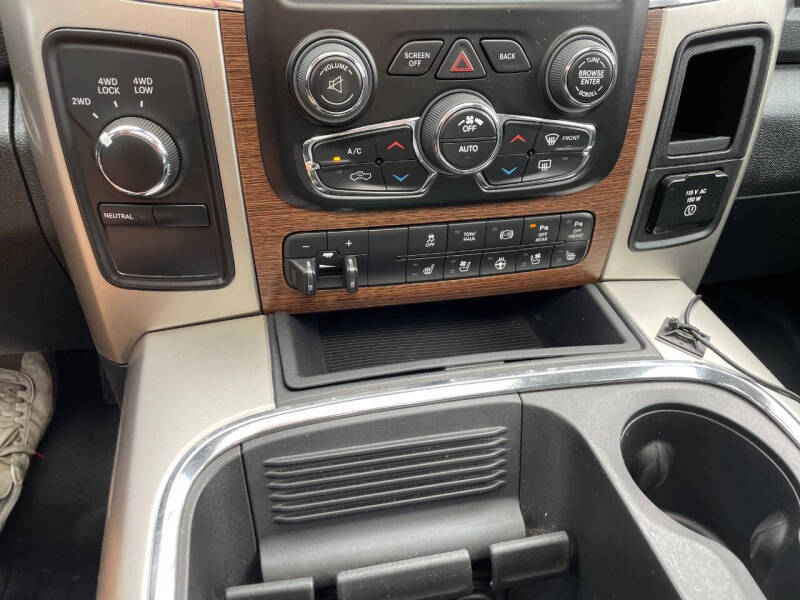 2016 RAM 3500 Laramie