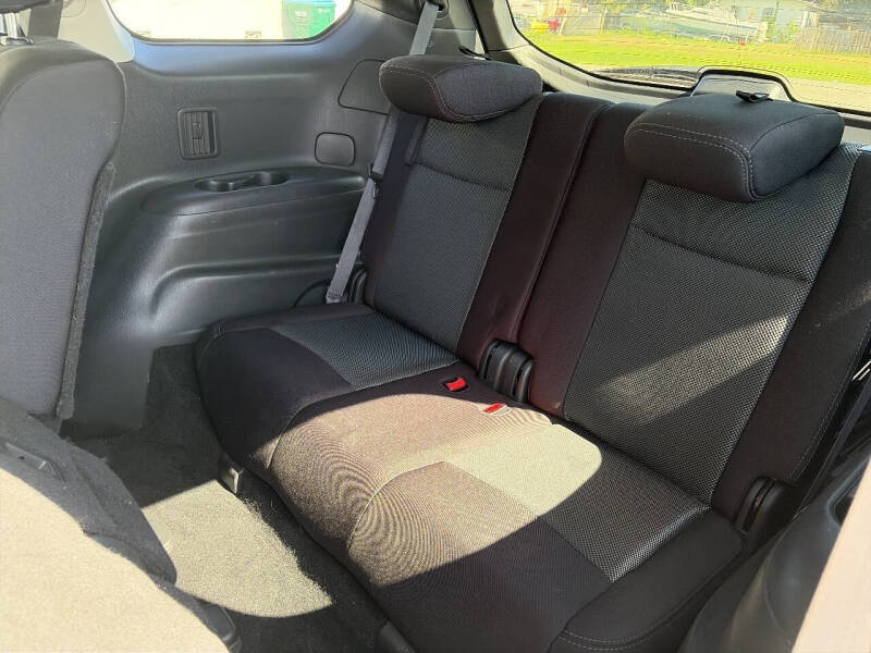 2017 Nissan Pathfinder SV