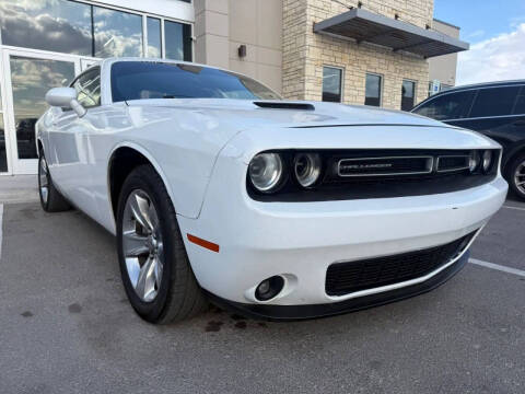 2021 Dodge Challenger SXT