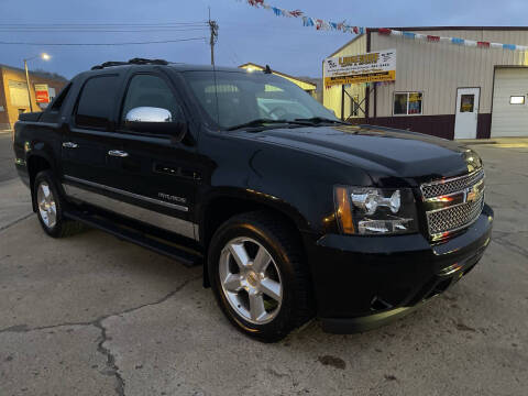 2010 Chevrolet Avalanche for sale at Lakeside Auto & Sports in Garrison ND