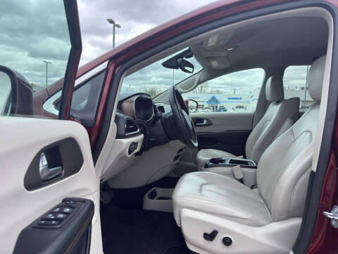 2019 Chrysler Pacifica Touring L Plus