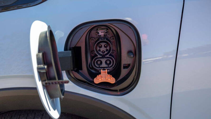 2022 Chevrolet Bolt EUV LT