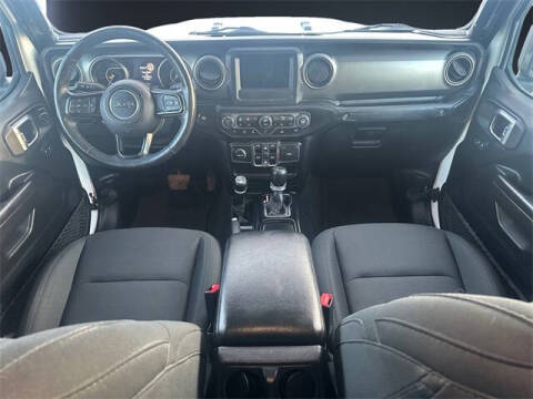 2020 Jeep Gladiator Sport