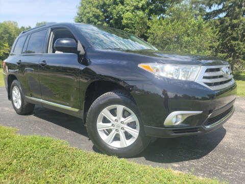 2011 Toyota Highlander for sale at Sinclair Auto Inc. in Pendleton IN