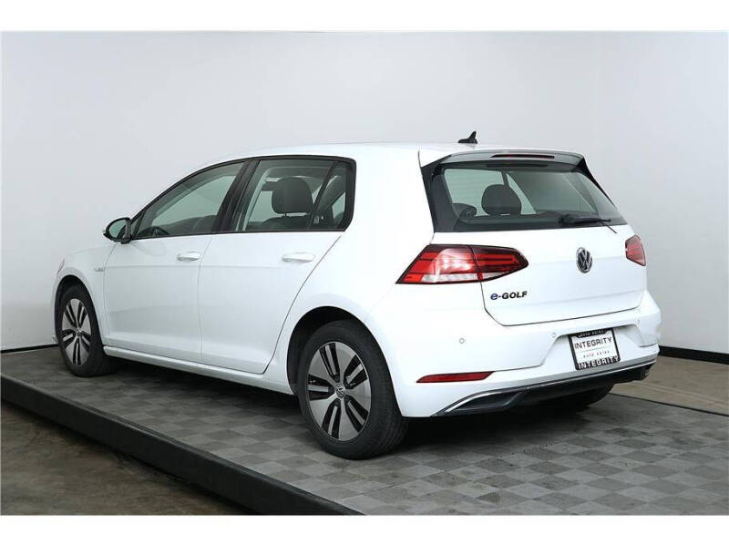 2017 Volkswagen e-Golf SEL Premium