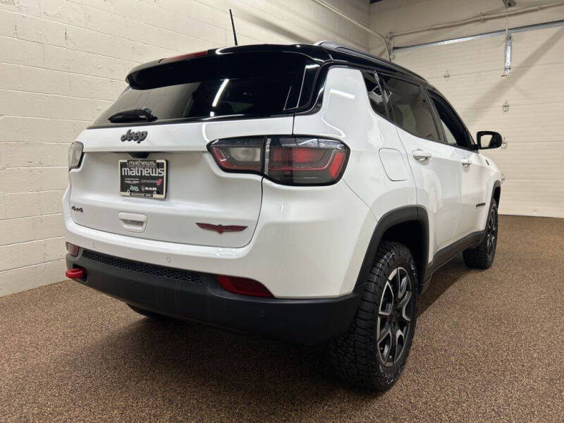 2024 Jeep Compass Trailhawk