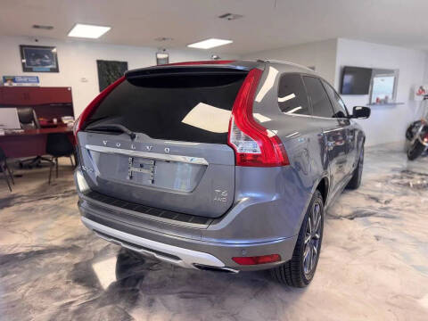 2017 Volvo XC60 T6 Dynamic