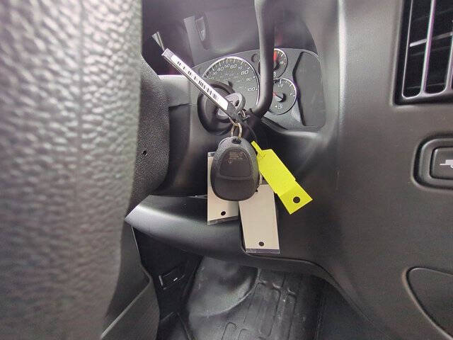 2025 Chevrolet Express 2500