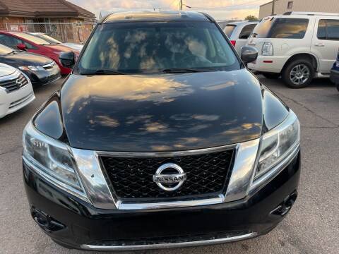 2014 Nissan Pathfinder for sale at STATEWIDE AUTOMOTIVE LLC in Englewood CO