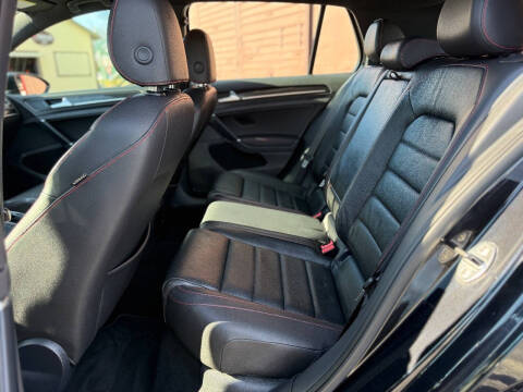 2015 Volkswagen Golf GTI Autobahn