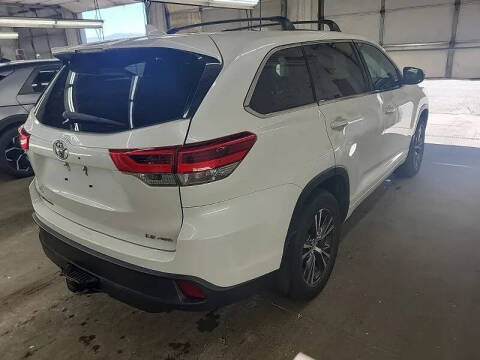 2018 Toyota Highlander LE Plus