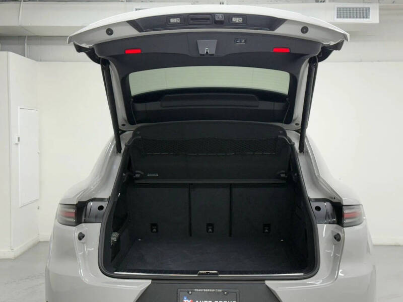 2020 Porsche Cayenne S Coupe