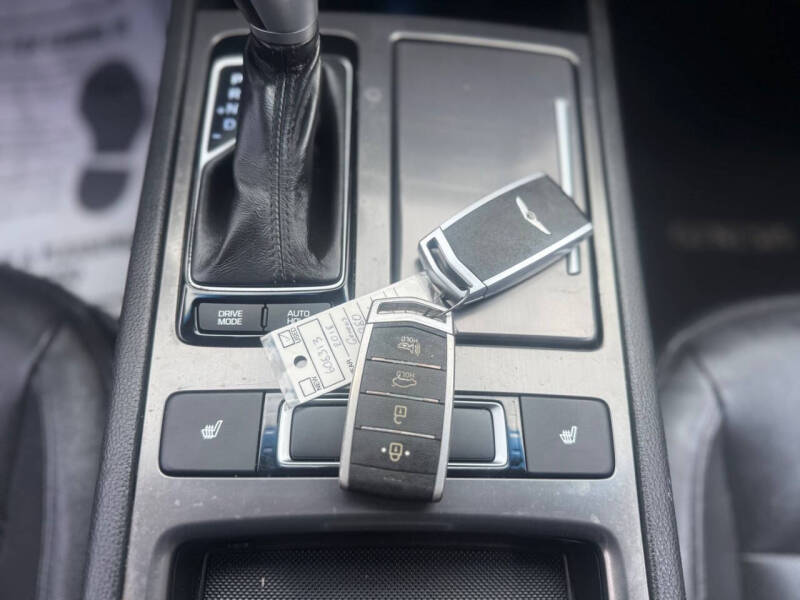 2018 Genesis G80 3.8