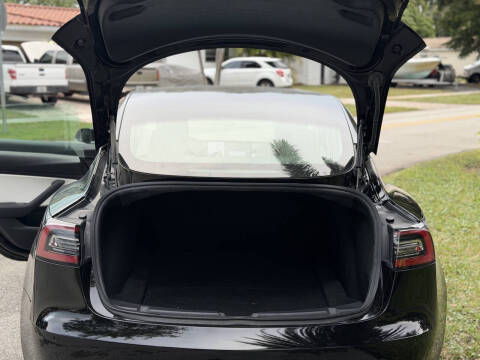 2020 Tesla Model 3 Standard Range Plus