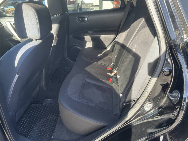 2015 Nissan Rogue Select S