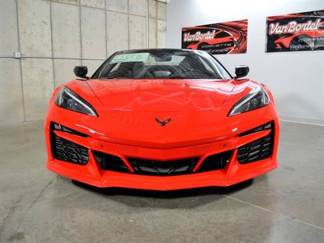 2025 Chevrolet Corvette E-Ray