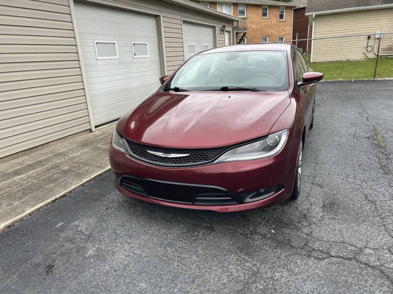 2016 Chrysler 200 S