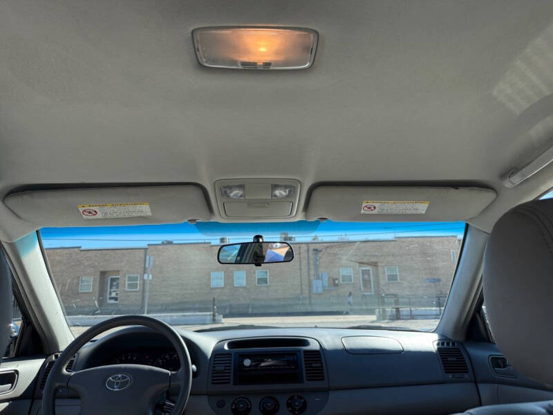 2002 Toyota Camry LE V6