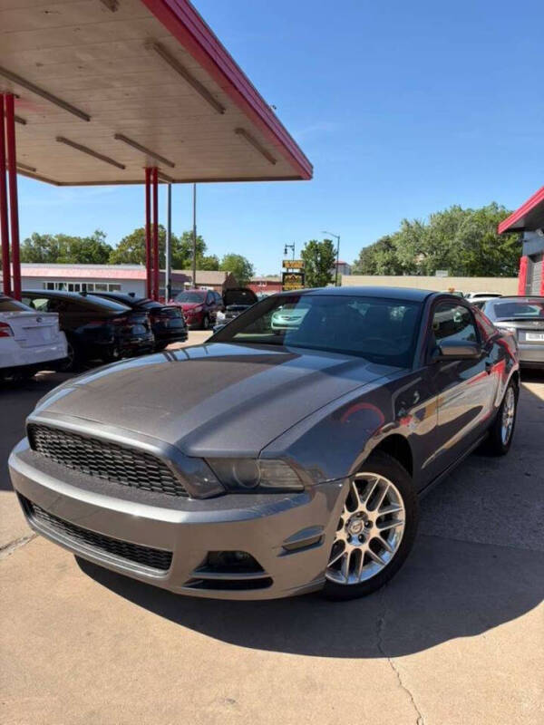 2013 Ford Mustang V6 Premium