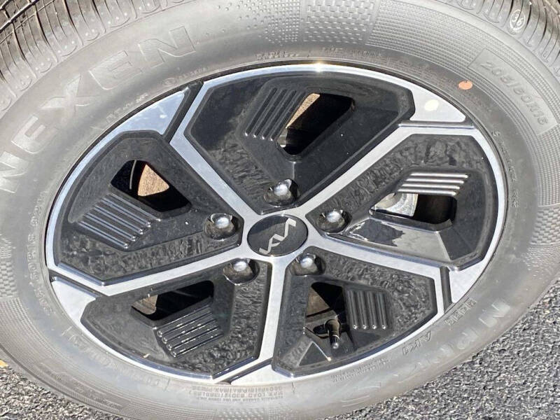 2025 Kia Niro Plug-In Hybrid EX